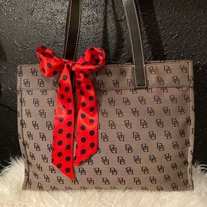 - 🎀TWILLY🎀Style your HandBag/ Scarf/Ribbon/Neck/Wrist